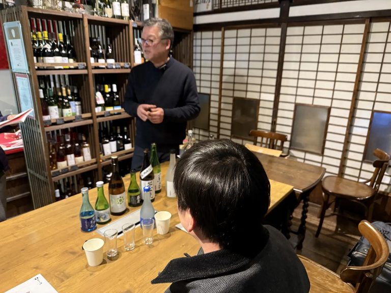 Taste and compare Japanese Sake from Kumamoto’s 7 breweries! Expert, a local liquor store owner will guide you to your favorite sake