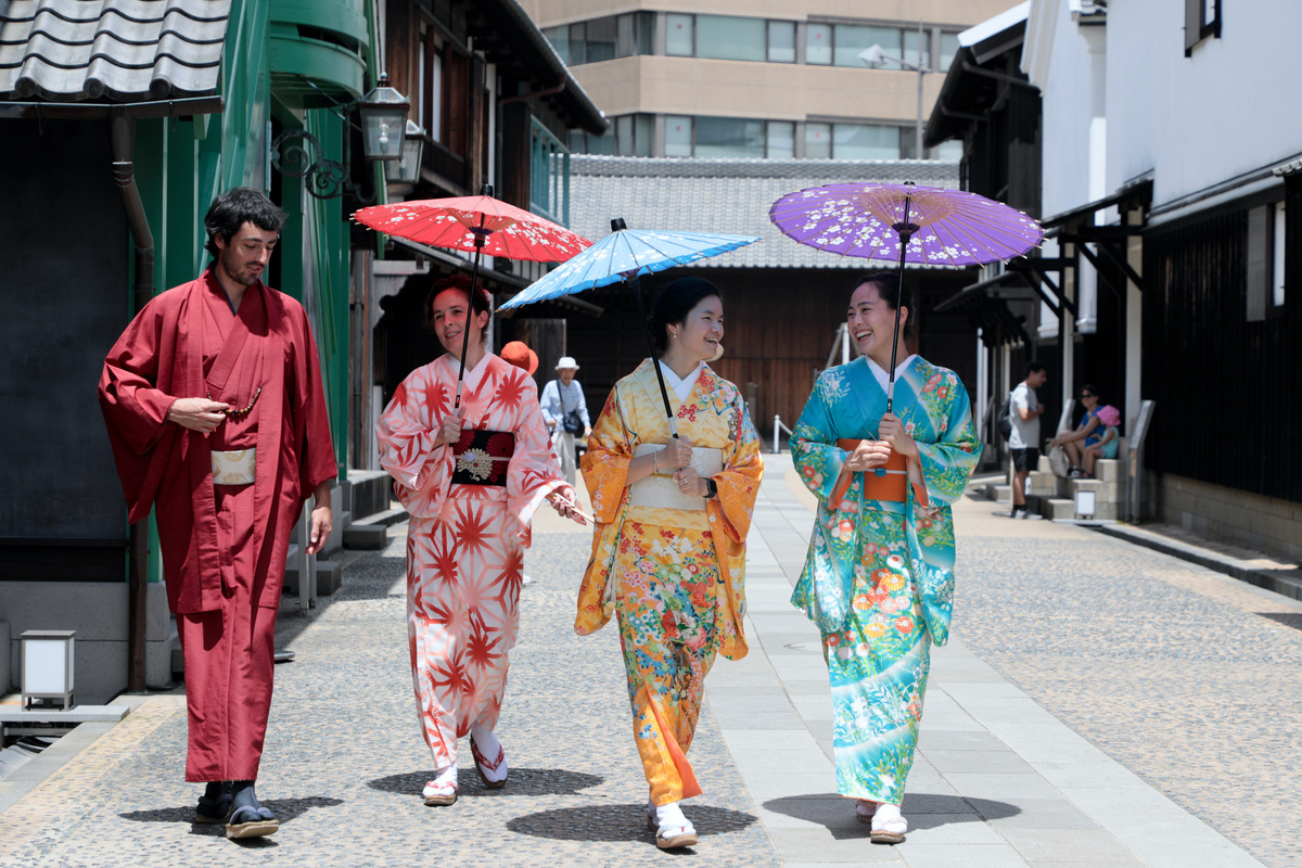 Kimono Rental Experience at Dejima National Historic Site