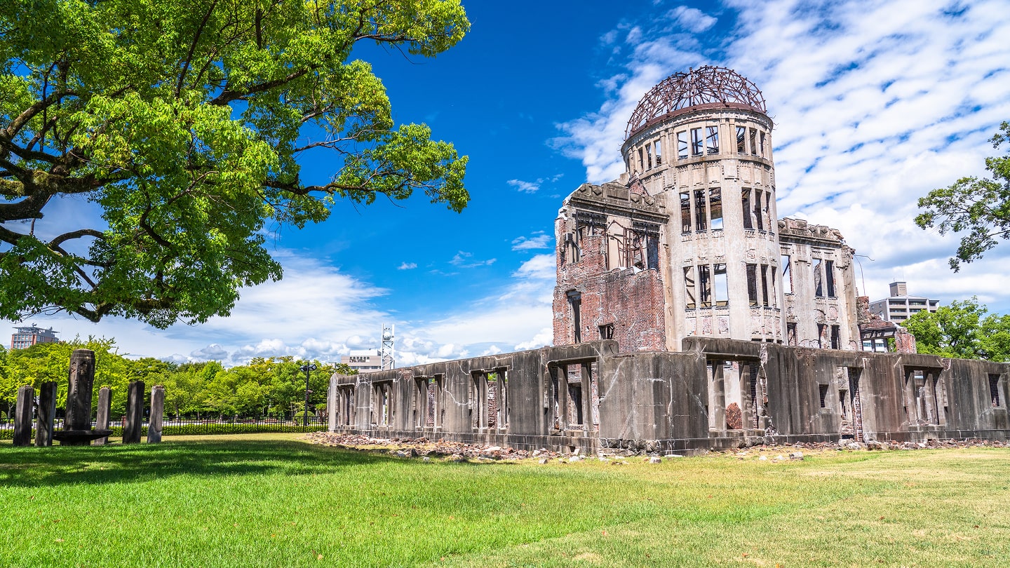 Crossing Western Japan by Shinkansen