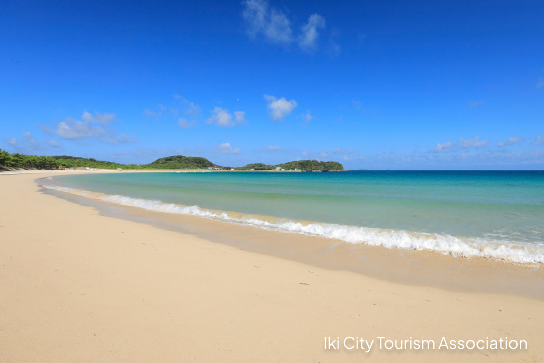 Tsutsukihama Swimming Beach