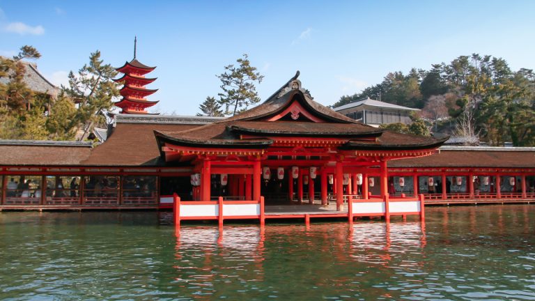 Crossing Western Japan by Shinkansen